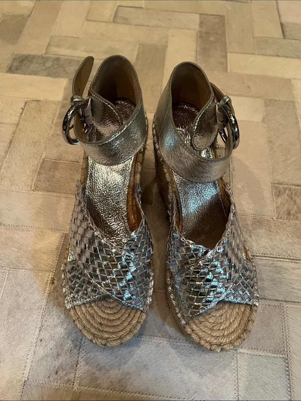 Marc Fisher platform wedge silver sandals NWOT size 6.5